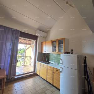 Duga Uvala, stan 41,35 m² s galerijom, 300 m od mora