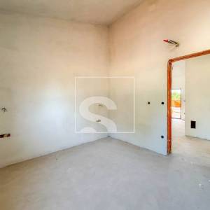 Duplex prizemnica s 3 spavaće sobe 10 kilometara do mora