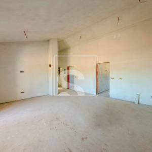 Duplex prizemnica s 3 spavaće sobe 10 kilometara do mora