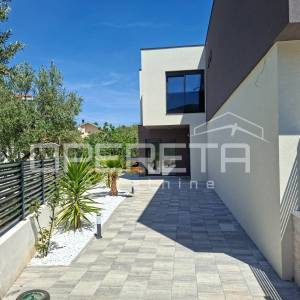 Dvojna kuća, S2, 148,80m2- novogradnja Srima