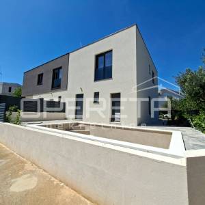 Dvojna kuća, S2, 148,80m2- novogradnja Srima