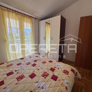 Dvosoban stan s pogledom na more,72m2,500m od plaže