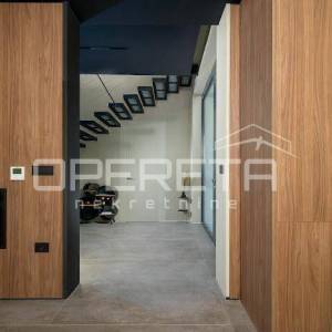 Ekskluzivna dizajnerska vila u srcu Istre – potpuna privatnost, infinity bazen i