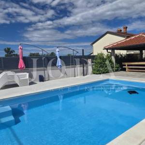 Ekskluzivna vila vrhunskog dizajna s privatnim bazenom i mediteranskim ugođajem – Kraljevica