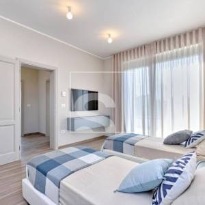 Fažana okolica, vila 450 metara od mora i 4 spavaće sobe