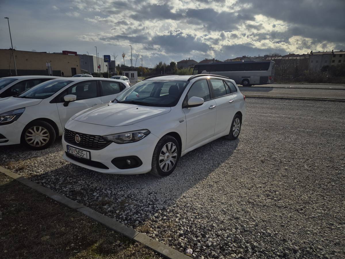 Fiat Tipo 2017. 1.6 mjtd 88kw, 120ks 198 000 km