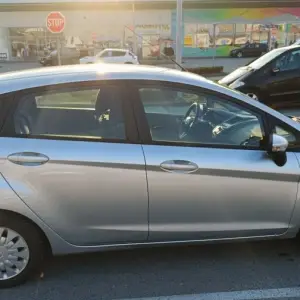 Ford Fiesta 1,6 TDCI, veliki i mali servis, 2x Continental, reg 09/26
