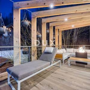 GORSKI KOTAR, FUŽINE - Planinski dom s wellnessom i pogledom na jezero, 180m2