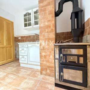 GORSKI KOTAR, MRKOPALJ - Kuća s četiri apartmana