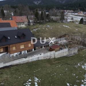 GORSKI KOTAR, MRKOPALJ - Kuća s četiri apartmana