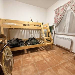 GORSKI KOTAR, MRKOPALJ - Kuća s četiri apartmana