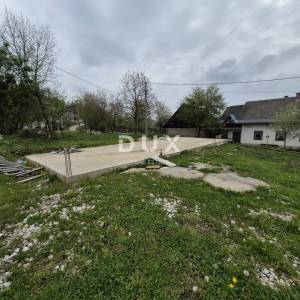 GORSKI KOTAR, SEVERIN NA KUPI - građevinsko zemljište 464 m2, započeta gradnja