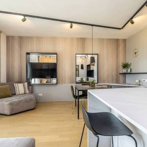 Grad Krk - moderan apartman s pogledom na more, 700 m od mora i centra