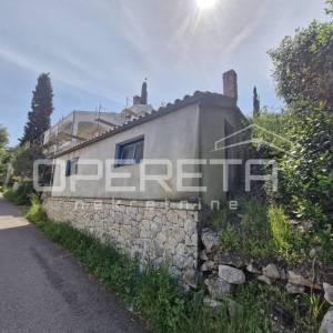 Građevinsko zemljište 338 m2 s dozvolom i pogledom na more, otok Korčula