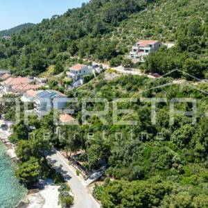 Građevinsko zemljište 430 m2 s pogledom na more, Lastovo