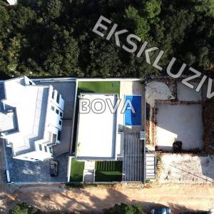 Građevinsko zemljište 507 m2 – Petrčane *Blizina mora* (ID-2595/A)