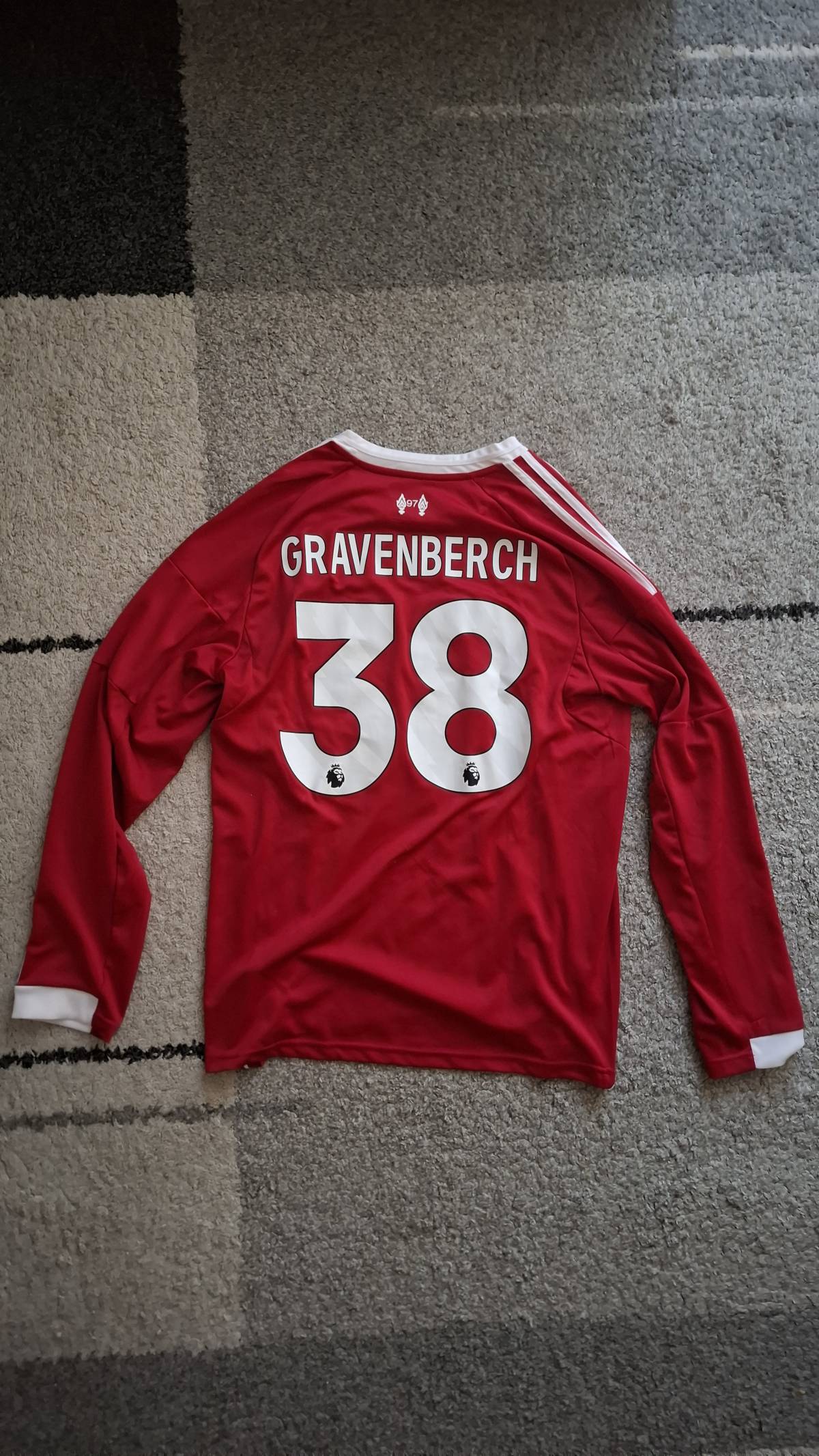 Gravenberch Liverpool 25/26 L dres