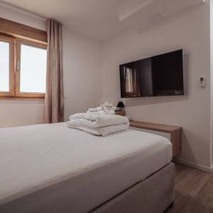 Hrvatska, Zadar, Pag, Povljana - dvoetažni Stan 67 m2, prvi red i pogled na More, terasa