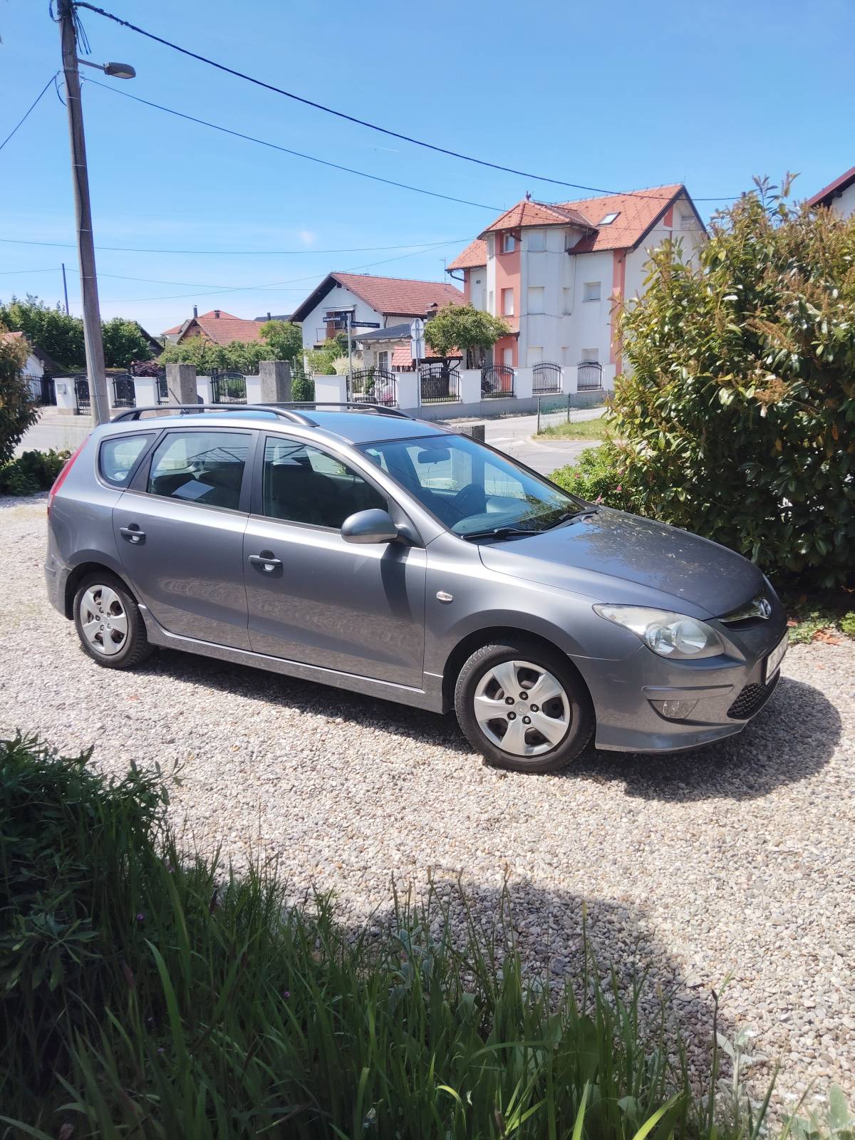 HYUNDAJ i30 CW u odličnom stanju