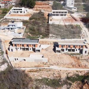 Imotski vila (roh-bau) 390 m2 top lokacija - ekskluziva