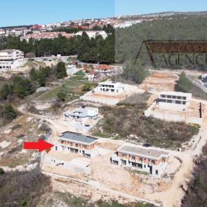 Imotski vila (roh-bau) 390 m2 top lokacija - ekskluziva