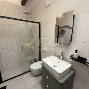 Istra, Bale, prekrasna kamena kuća, P+3, 116m2