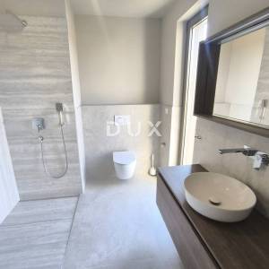 ISTRA, BANJOLE - Nova vila u prirodi uz plažu - DUGOGODIŠNJI NAJAM!!