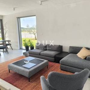 ISTRA, BANJOLE - Nova vila u prirodi uz plažu - DUGOGODIŠNJI NAJAM!!