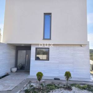 ISTRA, BANJOLE - Nova vila u prirodi uz plažu - DUGOGODIŠNJI NAJAM!!