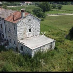 ISTRA, BARBAN- Stara kamena kuća 