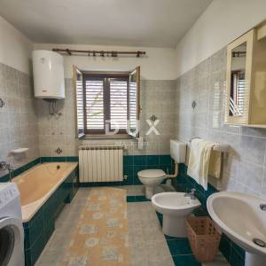 ISTRA, BOLJUN - Kuća s dva stana u srcu Istre
