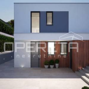 Istra, Brtonigla – investicijsko zemljište s dozvolom i plaćenim komunalijama