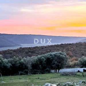 ISTRA, BUJE - Građevinsko zemljište s panoramskim pogledom