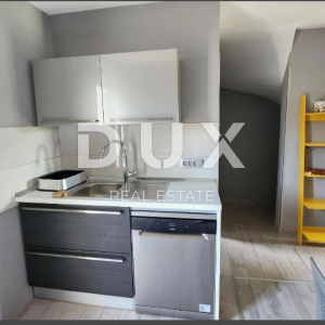 ISTRA, BUJE - obnovljena kuća s pogledom na Buje