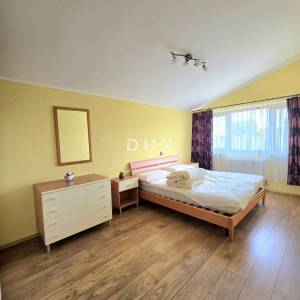 ISTRA, GALIŽANA – Apartmanska vila s maslinikom, krovnom terasom i panoramskim pogledom na more i Brijune