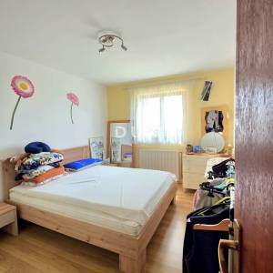 ISTRA, GALIŽANA – Apartmanska vila s maslinikom, krovnom terasom i panoramskim pogledom na more i Brijune