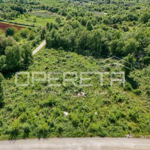 Istra, – Građevinsko zemljište Lovreč te 832 m² s pogledom na more