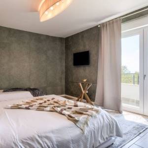 ISTRA, JURŠIĆI- Ekskluzivna bezvremenska vila u srcu Istre