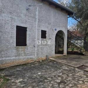 ISTRA, KAVRAN - Dvojna kuća