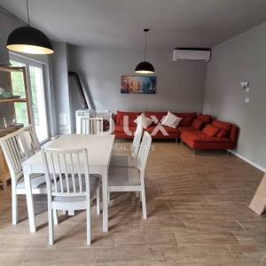 ISTRA, KRNICA - Moderna kuća s bazenom u blizini mora