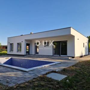 ISTRA, KRŠAN – Moderna prizemnica s bazenom na prostranoj okućnici