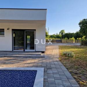 ISTRA, KRŠAN – Moderna prizemnica s bazenom na prostranoj okućnici