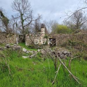 ISTRA, LABIN - Imanje zavidne veličine