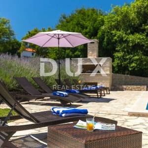 ISTRA, LABIN, KRŠAN - Kuća s bazenom na prostranom zemljištu te potpunom privatnošću
