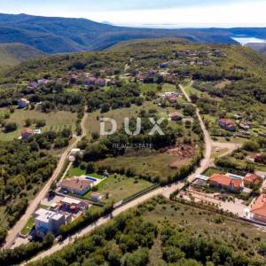ISTRA, LABIN - Kuća s bazenom i wellnessom