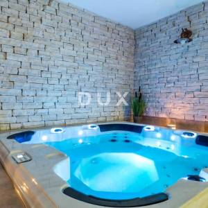 ISTRA, LABIN - Kuća s bazenom i wellnessom