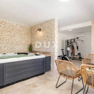 ISTRA, LABIN - Kuća s bazenom i wellnessom