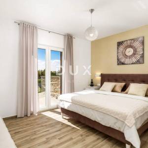 ISTRA, LABIN - Kuća s bazenom i wellnessom