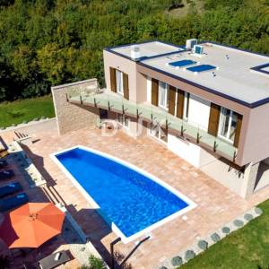 ISTRA, LABIN - Kuća s bazenom i wellnessom