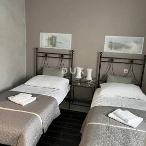 ISTRA, LABIN - Kuća s bazenom na mirnoj lokaciji 